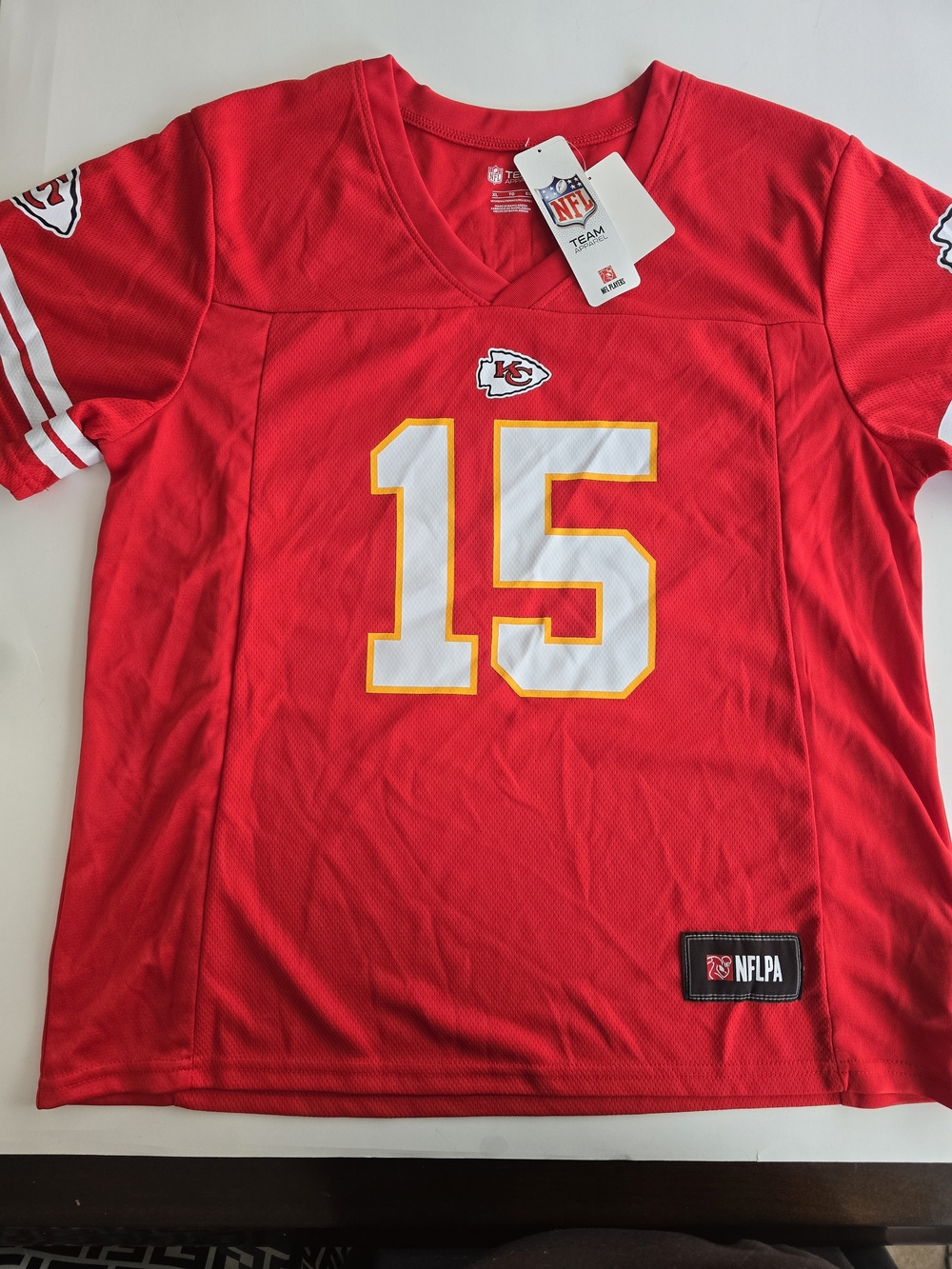 NFL Kansas City Red #15 Patrick Mahomes Football Jersey with White and Gold